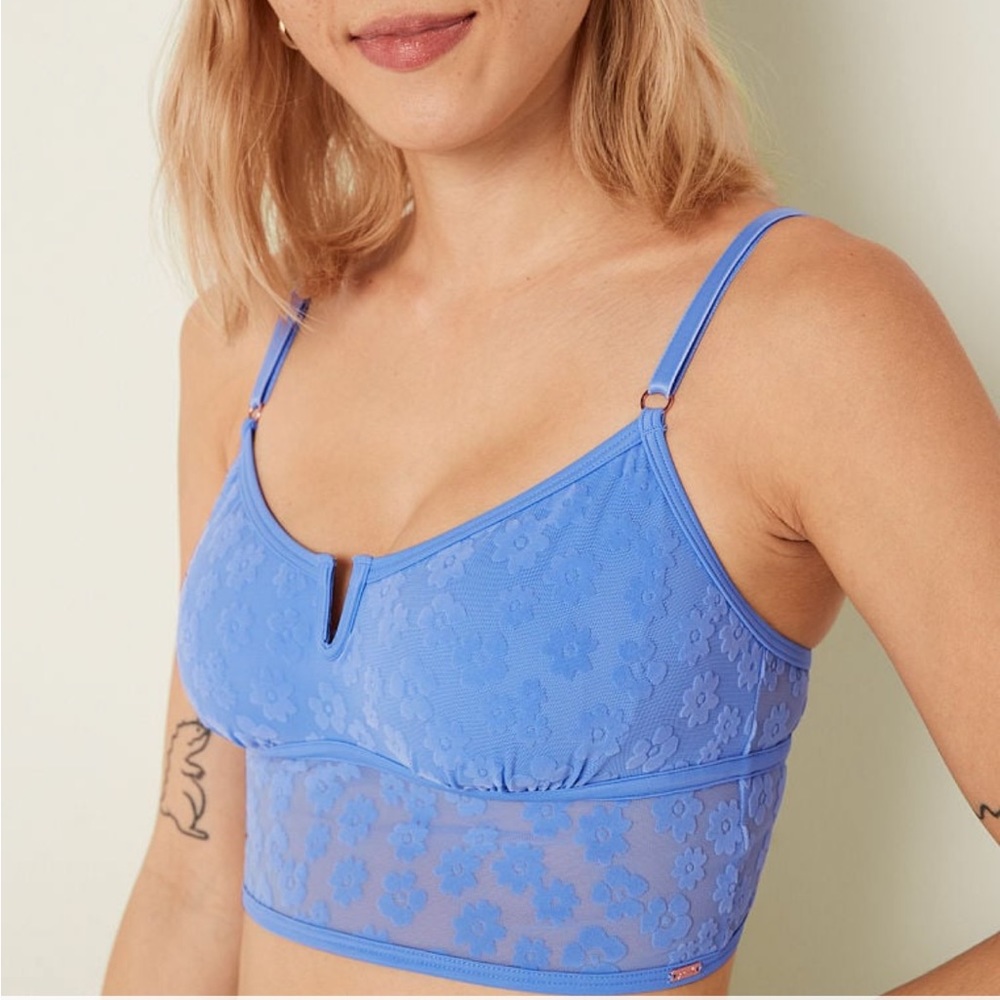 NWT Victoria Secret PINK Blue & Velvet Flower Bralette